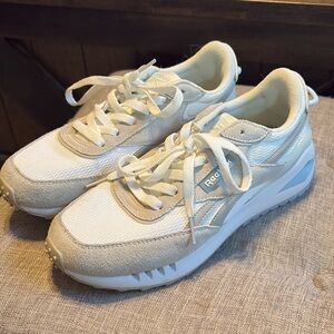 Reebok  woman’s shoes